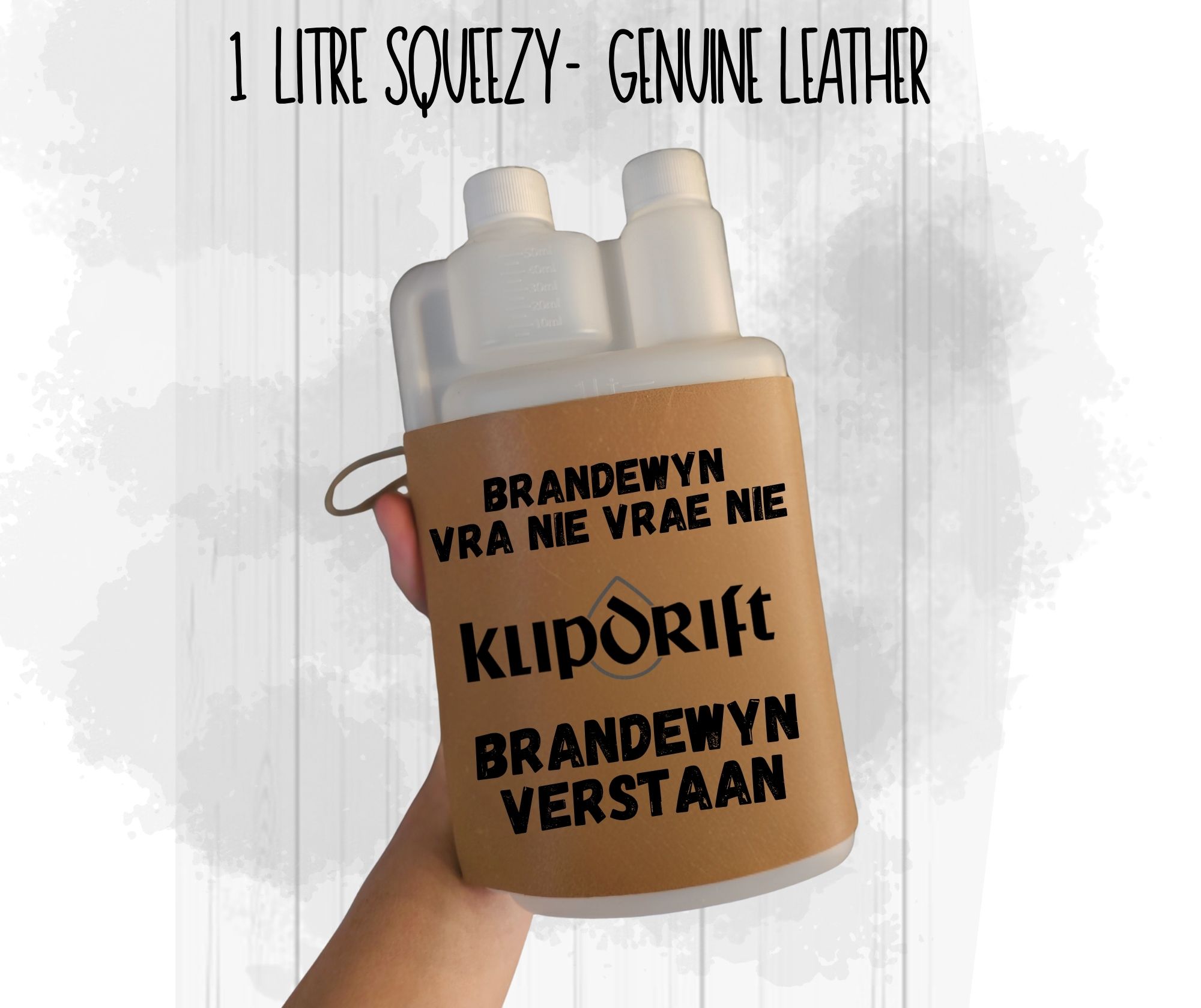 Leather Squeezy Bottle - 1L - Image 24