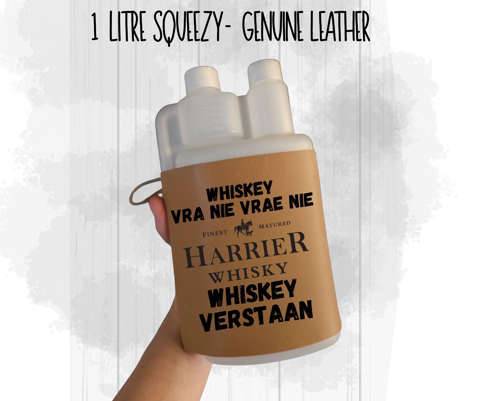 Leather Squeezy Bottle - 1L - Image 25