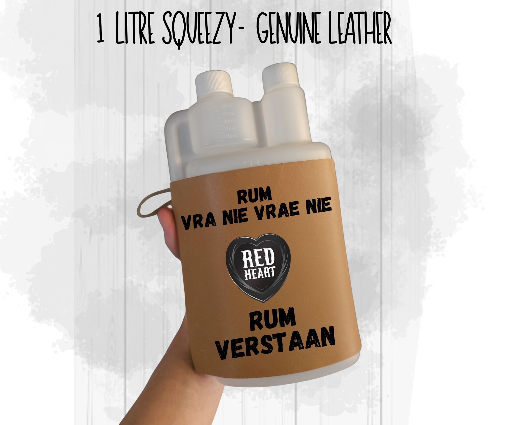 Leather Squeezy Bottle - 1L - Image 11